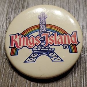 Kings Island Eiffel Tower brooche button pin